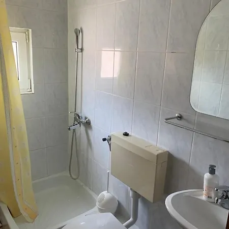 Pansion Mate & Dds Bed & Breakfast